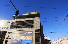 CH Kwiatkowski Gdynia. Obiekt w centrum Gdyni ze standardową konstrukcją nośną z dwukondygnacyjnym parkingiem podziemnym wykonanym metodą podstropową.