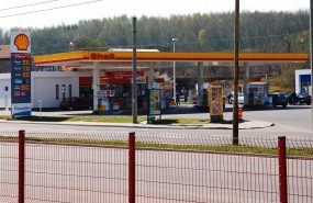 Obiekt nieistniejący obecnie z uwagi na modernizację galerii Klif. Zaprojektowany był w systemie blachownic spawanych, słupy podciągi i płatwie stalowe.